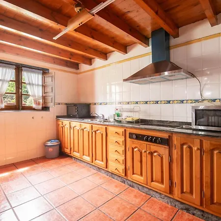 Country house Casa Con Jardin Y Barbacoa En Llanes - Molinin Villanueva de Ardisana